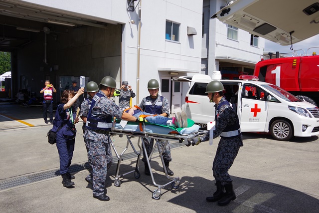 大規模地震時医療活動訓練に傷病者役として参加